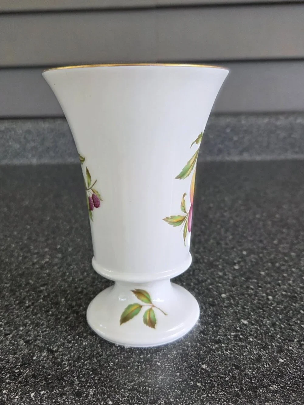 Vintage Spode Bone China Footed Spilled/Bud Vase Fruit & Foliage Gold Rim J 172